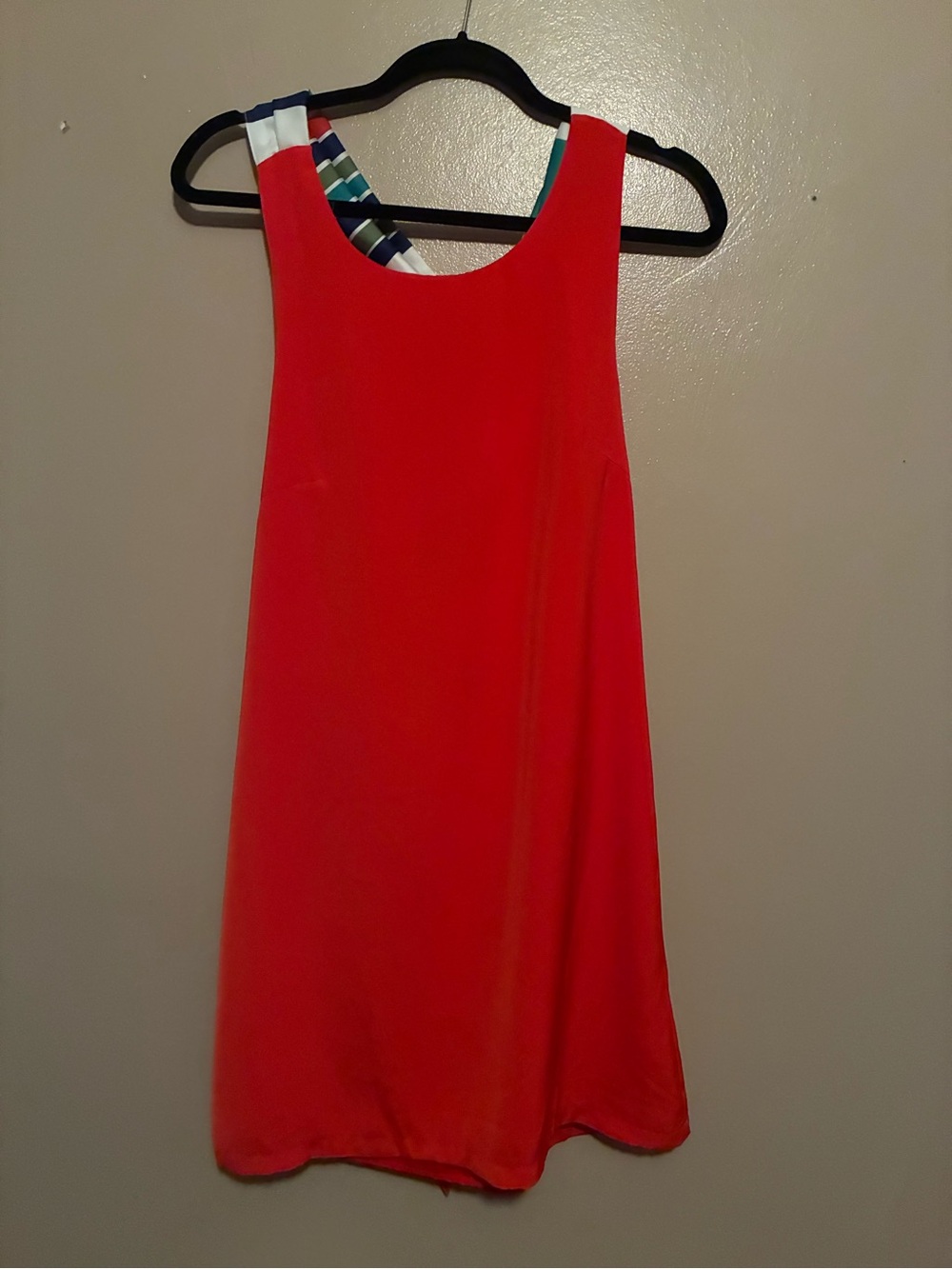 Red Sleeveless Shift Dress